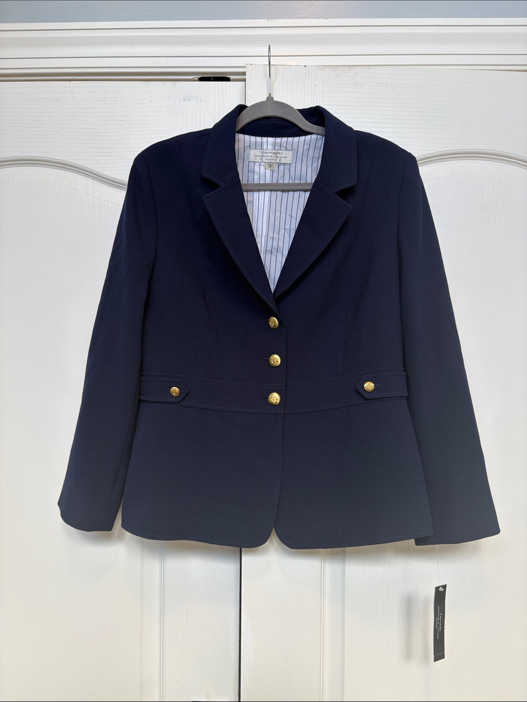 Tahari Womens Blazer With Gold Buttons